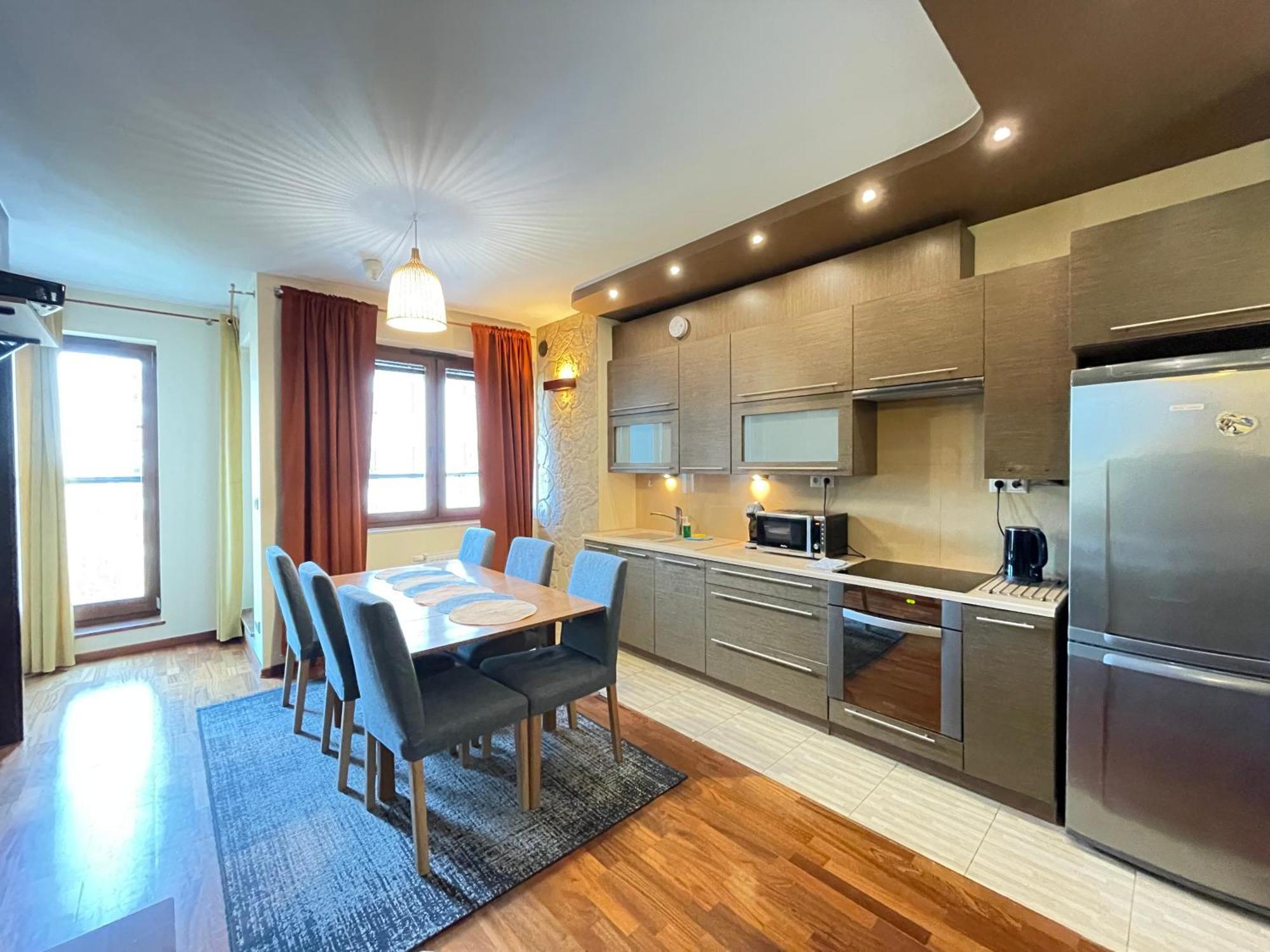Superior Pulawska, 4 Rooms, 3 Bedrooms, Metro! Recepcion24h! Butas Warsaw